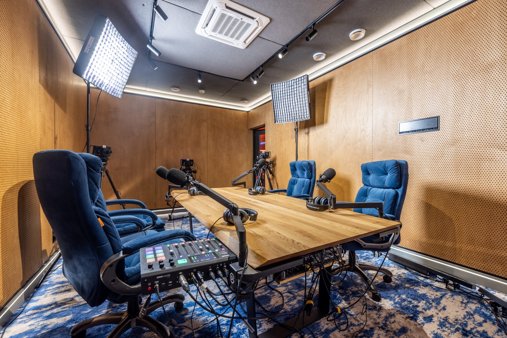 Podcast studio
